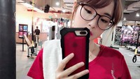 Walau rutin bermain game, wanita bernama asli Kimberly ini tak lupa untuk menjaga kebugaran tubuhnya lewat olahraga. (Foto: Instagram/kimi.hime) 
