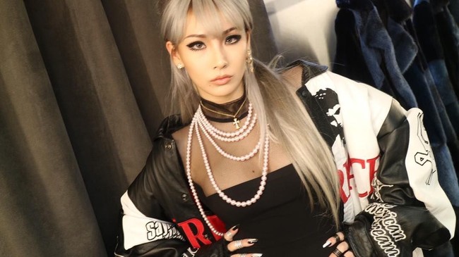 Satu lagi wanita asal Negeri Gingseng yang masuk daftar ini. Adalah Lee Chae Rin atau yang lebih dikenal sebgai CL Meski belum banyak muncul lagi belakangan, CL sempat sukses dengan lagu solonya seperti The Baddest Female dan Lifted. Ia juga menjadi wanita Korea pertama yang tampil di veneu besar di New York, AS. Foto: Instagram