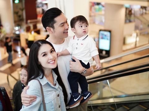 Harap Sabar! Anak-anak Artis Ini Dapatkan Hadiah Supermahal