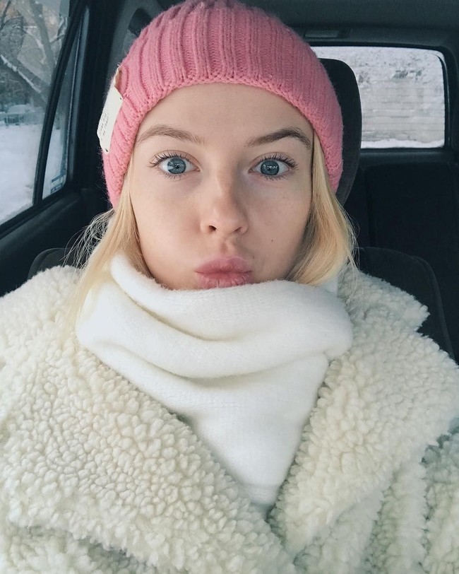 Ulyana percaya bahwa tim dari kota asalnya mampu memenangkan kompetisi untuk Piala Gagarin. Jadi tunggu sesi foto telanjang, katanya kepada situs wev Rusia Business Online. Foto: Instagram