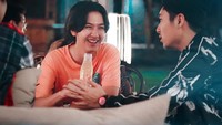 Saat ini lelaki yang baru berusia 24 tahun itu lebih sering membintangi film layar lebar. Beberapa waktu lalu saja ia membintangi film After Met You dan Terlalu Tampan. Foto: Instagram ariirham