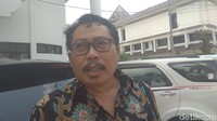 Kepala Bidang Kebudayaan Disparbud Karawang, Firman menuturkan, berdasarkan hasil penelitian balai arkeologi Jawa Barat, Candi Batujaya dibuat pada abad ke-4. Artinya lebih tua dari Candi Borobudur (Luthfiana/detikcom)