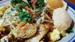 Pagi Ini Paling Nikmat Makan Kupat Tahu Magelang yang Gurih Pedas