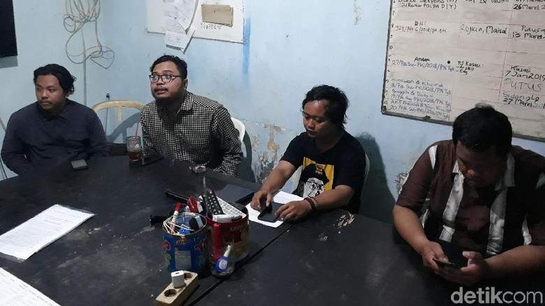 Kelompok Warga di Yogya Ini Nyatakan Akan Golput di Pilpres 2019 Kelompok Warga di Yogya Ini Nyatakan Akan Golput di Pilpres 2019
