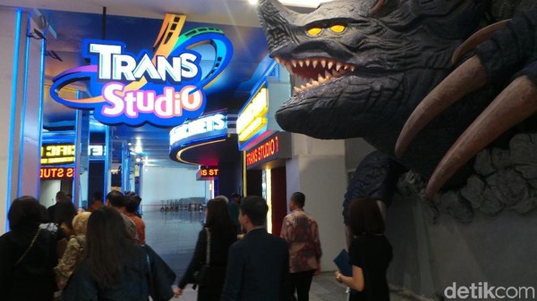 Foto: Mal Baru yang Asyik Buat Libur Weekend di Cibubur