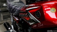 Kenangan sewaktu muda bersama motor 2 tak berkubikasi 135 cc ini, menjadi faktor pendorongnya. Foto: Pradita Utama