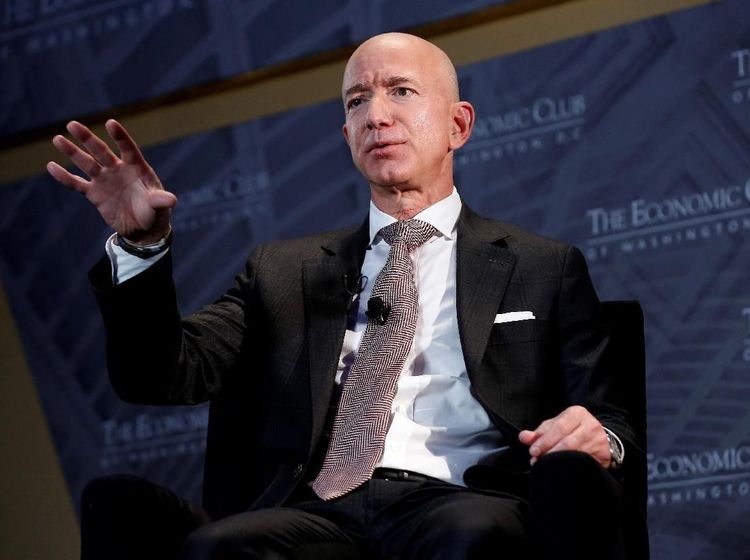 Aneka Mobil Super di Garasi Bos Amazon, Sukanya Honda Accord Jadul