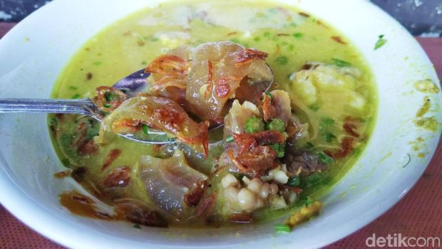 Di Jalan Suryakencana, Bogor Bisa Jajan Cungkring hingga Soto Kuning 