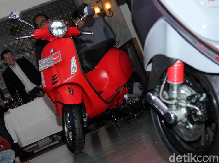 Tampang Vespa Primavera S dengan Sentuhan Baru