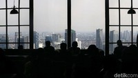 ADB memperkirakan wilayah Asia Tenggara hanya akan tumbuh 4,9% tahun ini dari 5,1% tahun lalu. Di 2020, wilayah ini diperkirakan mampu mencatatkan pertumbuhan ekonomi 5%.