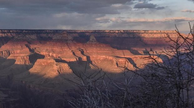  The Grand Canyon is seen from the South Rim near Grand Canyon Village, Arizona, U.S., February 22, 2018. REUTERS/Stephanie Keith/File Photo