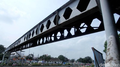 Hari Ini JPO Pasar Minggu Bakal Direvitalisasi