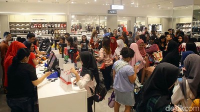 Warga Serbu Trans Studio Mall Cibubur Usai Resmi Dibuka