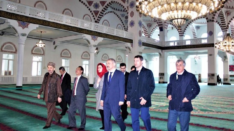 Sukarno dan Jejak Islam di Dagestan Sukarno dan Jejak Islam di Dagestan