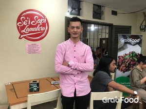 Perjalanan Ary Nicholas Bawa Sei Sapi Kupang Populer di Bandung