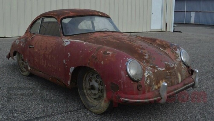 Porsche 356 Coupe karat berbanderol miliaran