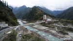 China Bangun Jalan Lintasi Gurun, Gunung hingga Laut