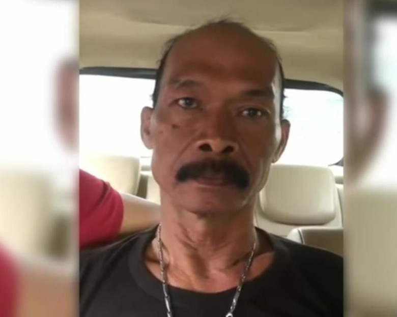 Penyebar Video Pria Penuh Akik Hina Jokowi juga Ditahan Polisi Penyebar Video Pria Penuh Akik Hina Jokowi juga Ditahan Polisi