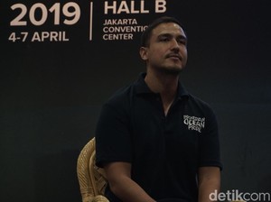 Jaga Lingkungan, Hamish dan Raisa Bikin Sedotan dari Bambu