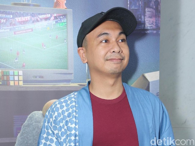 Raditya Dika Sebut 5 Desa Terhoror, Tak Kalah Seram dari KKN Desa Penari Raditya Dika Sebut 5 Desa Terhoror, Tak Kalah Seram dari KKN Desa Penari