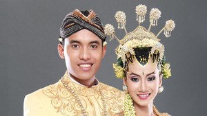 10 Istilah Dalam Prosesi Pernikahan Adat Jawa dan Maknanya