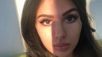 Penghargaan gamer terbaik dari Nickelodeon buat Lia itu sendiri lantas menggulirkan kontroversi. Tak sedikit yang merasa ada sosok lain yang lebih layak menang. (Foto: Instagram @sssniperwolf)