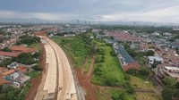 Seksi 1 Kunciran-IC (interchange / persimpangan) Sultan Ageng Tirtayasa sepanjang 2,04 km. Foto di atas adalah proyek tol Cengkareng-Kunciran sedang berlangsung.Foto: Istimewa/Dok. PT Wijaya Karya (Persero) Tbk
