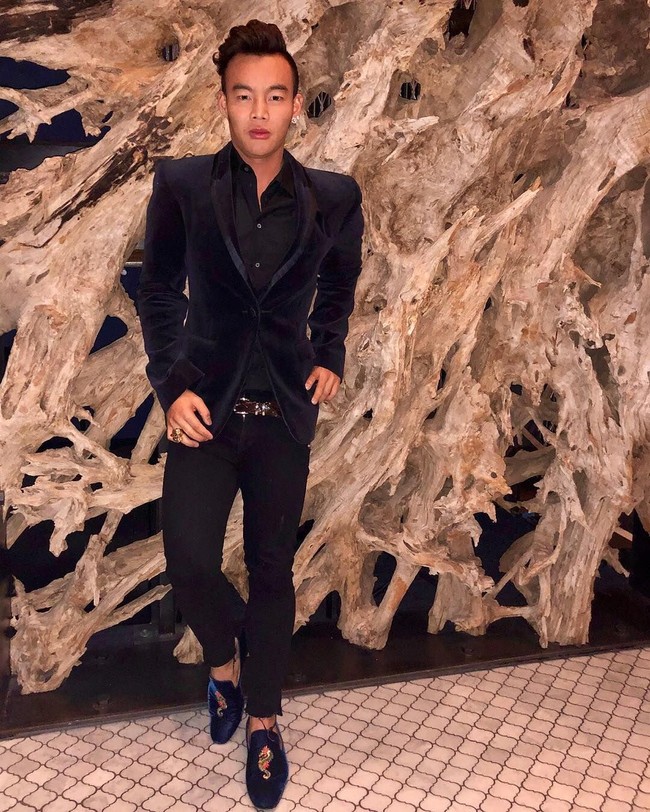 Pria ini adalah Kane Lim yang memiliki orangtua kaya raya di Singapura. Punya kekayaan melimpah hingga disebut sebagai crazy rich Singapura, Kane punya koleksi tas Hermes hingga berlian.  Foto: dok. Instagram (@kanelk_k)