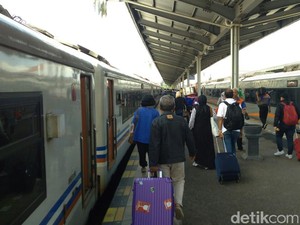 Catat Nih, Tips Beli Tiket Kereta Mudik Biar Nggak Kehabisan