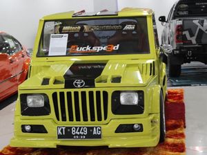 Kijang Doyok Bekas Pengangkut Pasir Jadi Bumblebee
