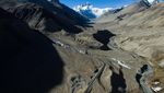 China Bangun Jalan Lintasi Gurun, Gunung hingga Laut