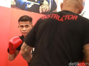 Eko Roni: Dari Tinju ke Gulat, Kini Berlabuh di MMA