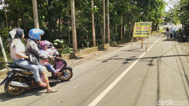 Tak Kunjung Diperbaiki, Jembatan Zaman Belanda di Ciamis Akhirnya Ambruk