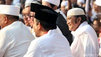 Ketua Umum Partai Idaman Rhoma Irama juga terlihat di antara para elite parpol pendukung Prabowo-Sandiaga.