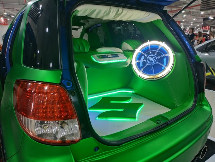 Si Ijo Suzuki SX-4 X-Over