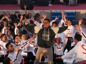 Di Medan, Sandiaga Janji Tingkatkan Kesejahteraan Guru Honorer