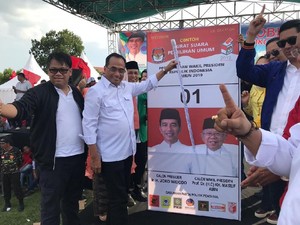 Blusukan ke OKU Timur Sumsel, Budi Karya Ajak Warga Pilih Jokowi