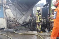 Bengkel Terbakar di Cimahi, Saksi Dengar ada 6 Suara Ledakan