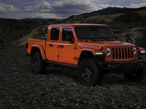 Jeep Pikap Berharga Rp 800 Jutaan Ludes Terjual Dalam Sehari