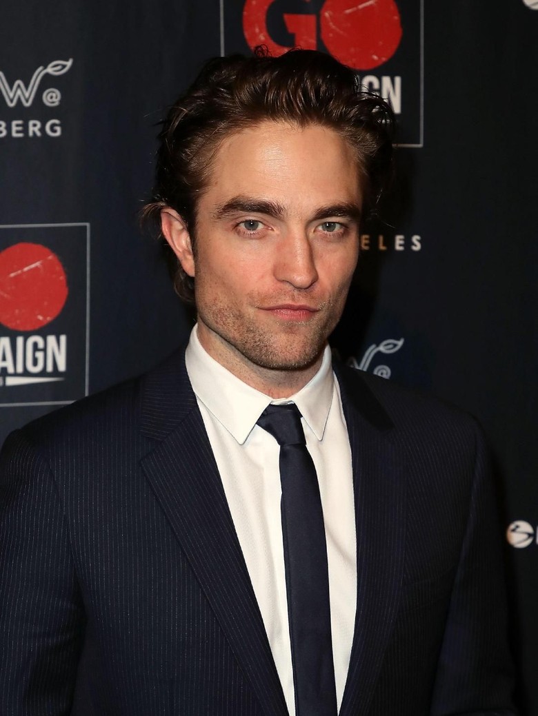 Robert Pattinson Digadang-gadang Perankan Batman Robert Pattinson Digadang-gadang Perankan Batman