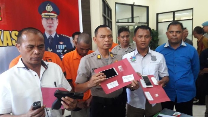 Simpan Air Gun, Karyawan Bank Pengedar Narkoba Ditangkap Polisi