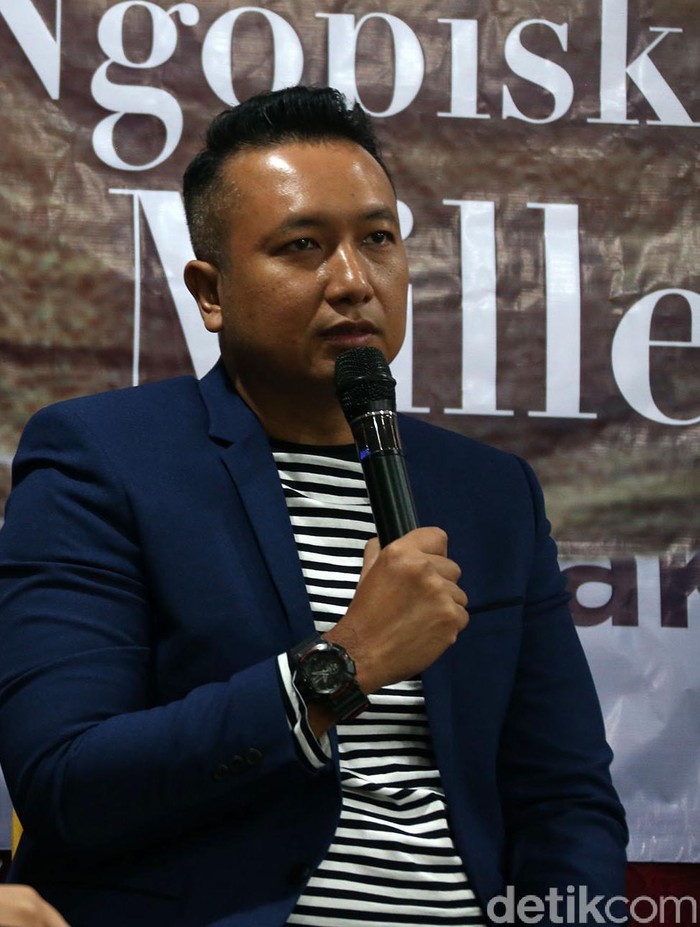 Ikatan Abang None Jakarta pusat menggelar diskusi bertema Milenial Menolak Berita Palsu Menjelang Pemilu. Diskusi ini menyarankan agar para kawula muda bisa menolak dan memfilter berita palsu. Hadir dalam diskusi adalah Orchida Ramadhania (penulis buku dan artikel) Imam priyono Shafiah f muhibat (peneliti senior CSIS Indonesia) serta Boni Hargens (direktur lembaga pemilih indonesia).