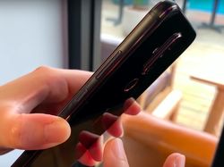 Melihat X71, Nokia Pertama dengan Lubang Kamera