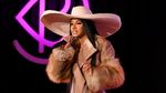 Cardi B tampil Penuh Bulu, Yay or Nay?