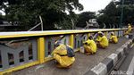 Biar Ciamik, Jembatan KH Mas Mansyur Dicat Tiga Warna