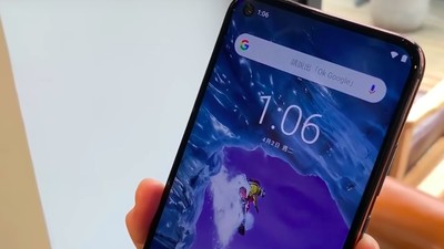 Melihat X71, Nokia Pertama dengan Lubang Kamera