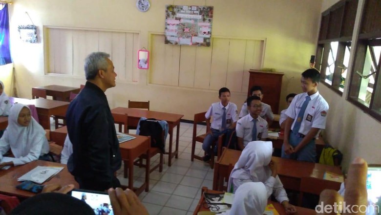 Jateng Akan Terapkan Pendidikan Antikorupsi di Sekolah Jateng Akan Terapkan Pendidikan Antikorupsi di Sekolah