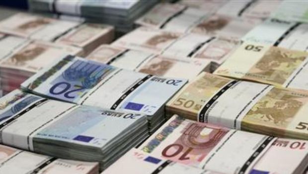 Data Manufaktur Lemah, Bursa Eropa Tetap Ditutup Menguat