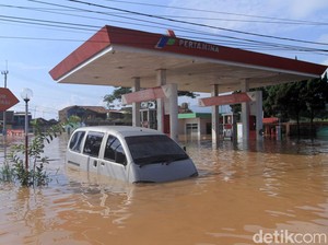 Dua Pom Bensin Terendam Banjir, Pertamina Siapkan SPBU Pengganti