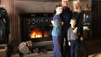 Saya tidak ingin anak-anak saya bangkrut, tetapi jika Anda meninggalkan anak-anak dengan seluruh kekayaan milik Anda, itu tidak dapat berdampak apapun untuk menyeimbangkan kembali kesenjangan antara yang kaya dan yang miskin, ungkap Caudwell. Foto: Instagram